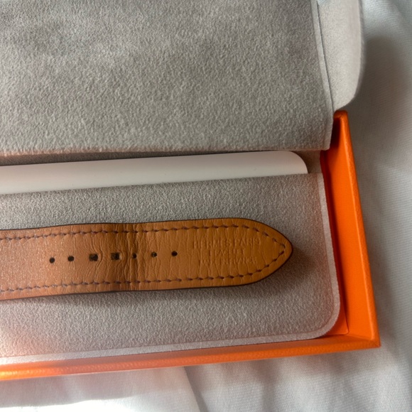 Apple watch X Hermés. 38 MM. Leather and has signs of usage! Send offers - Picture 7 of 7
